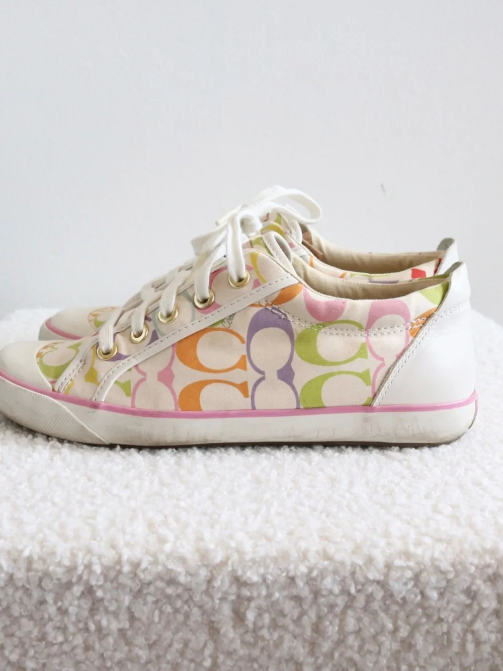 Vintage Y2K Coach Barret Sneakers White Colourful Print Size 7.5